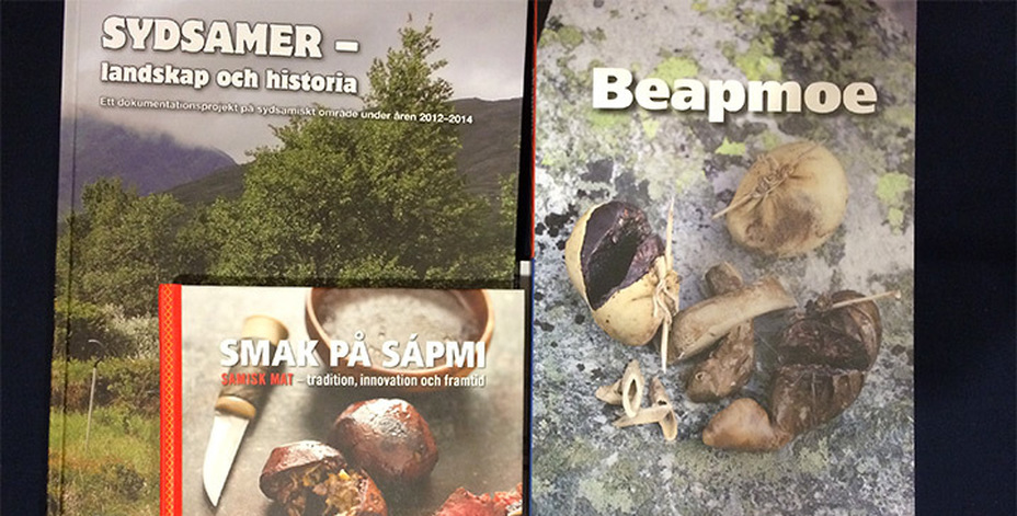 Bild på flera bokomslag.